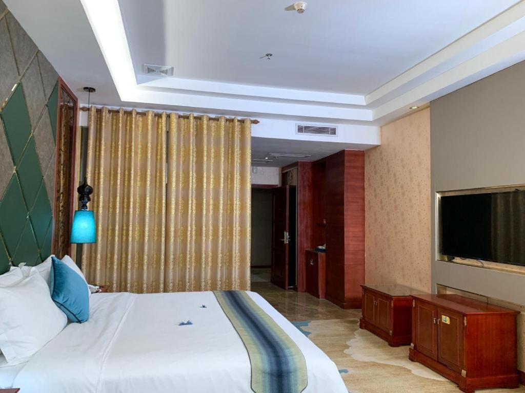 Shenzhen Kai Long International Hotel ภายนอก รูปภาพ
